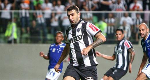 泪水感动了 泪水感动了